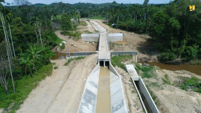 Kementerian Pekerjaan Umum dan Perumahan Rakyat (PUPR) tengah menyelesaikan pembangunan Bendungan Keureuto untuk mengurangi risiko bencana banjir di Kabupaten Aceh Utara, Provinsi Aceh 