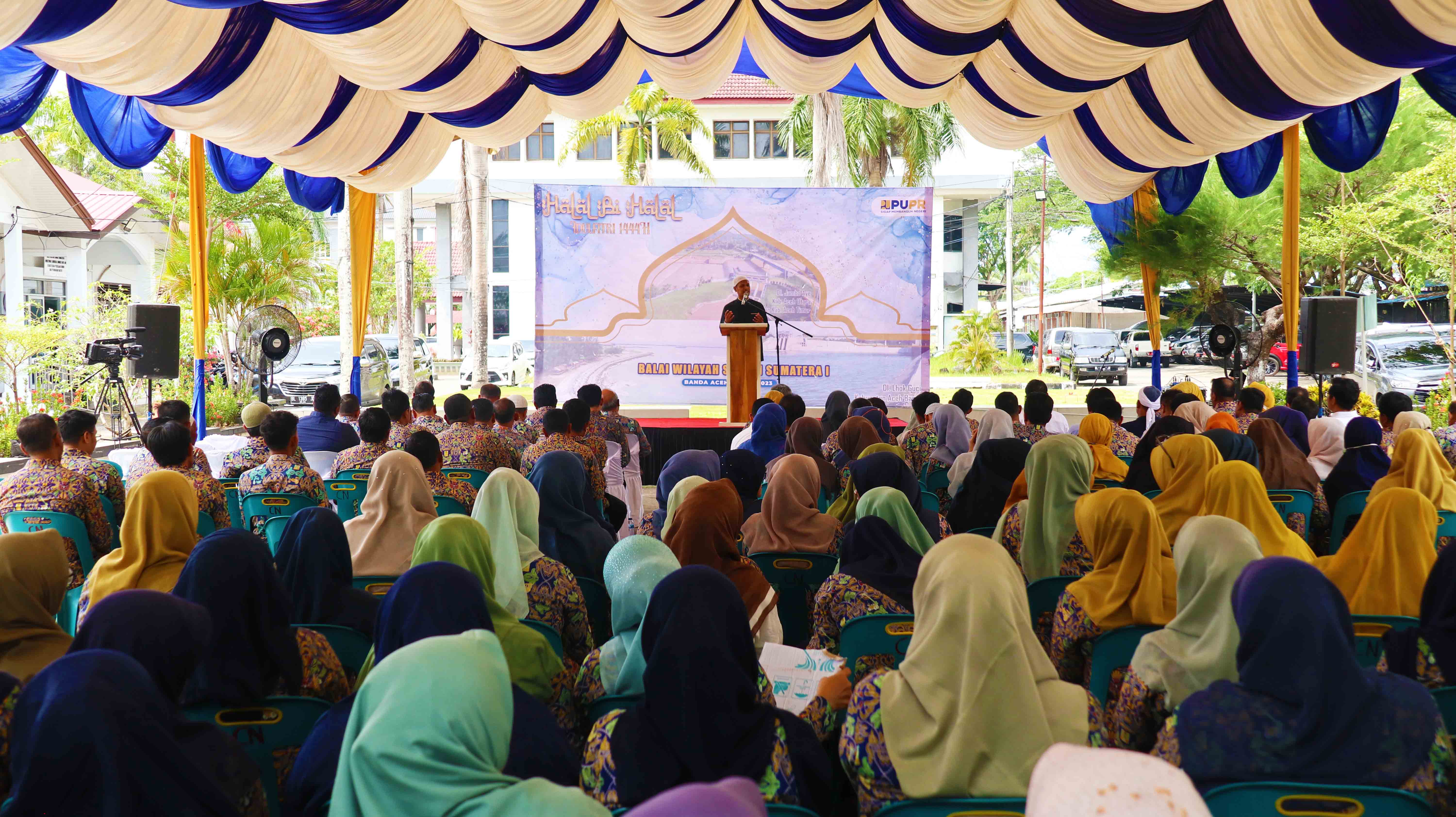 Ceramah Halal bi Halal disampaikan oleh Dr. rer. nat. Ilham Maulana, S.Si.