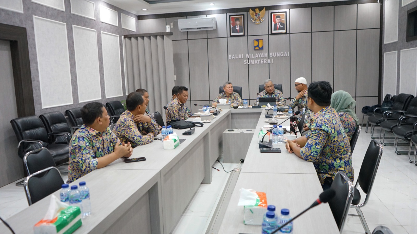 Kepala Biro Perencanaan Anggaran dan Kerja Sama Luar Negeri (PAKLN) Sekretariat Jenderal Kementerian PUPR Edy Juharsyah mengunjungi BWS Sumatera I